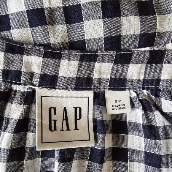 GAP Women's Navy Blue/ White Gingham Ruched Sleeve Blouse - Picture 13 of 16